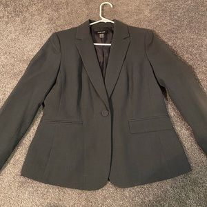 Stone Gray Blazer - Business wardrobe staple!